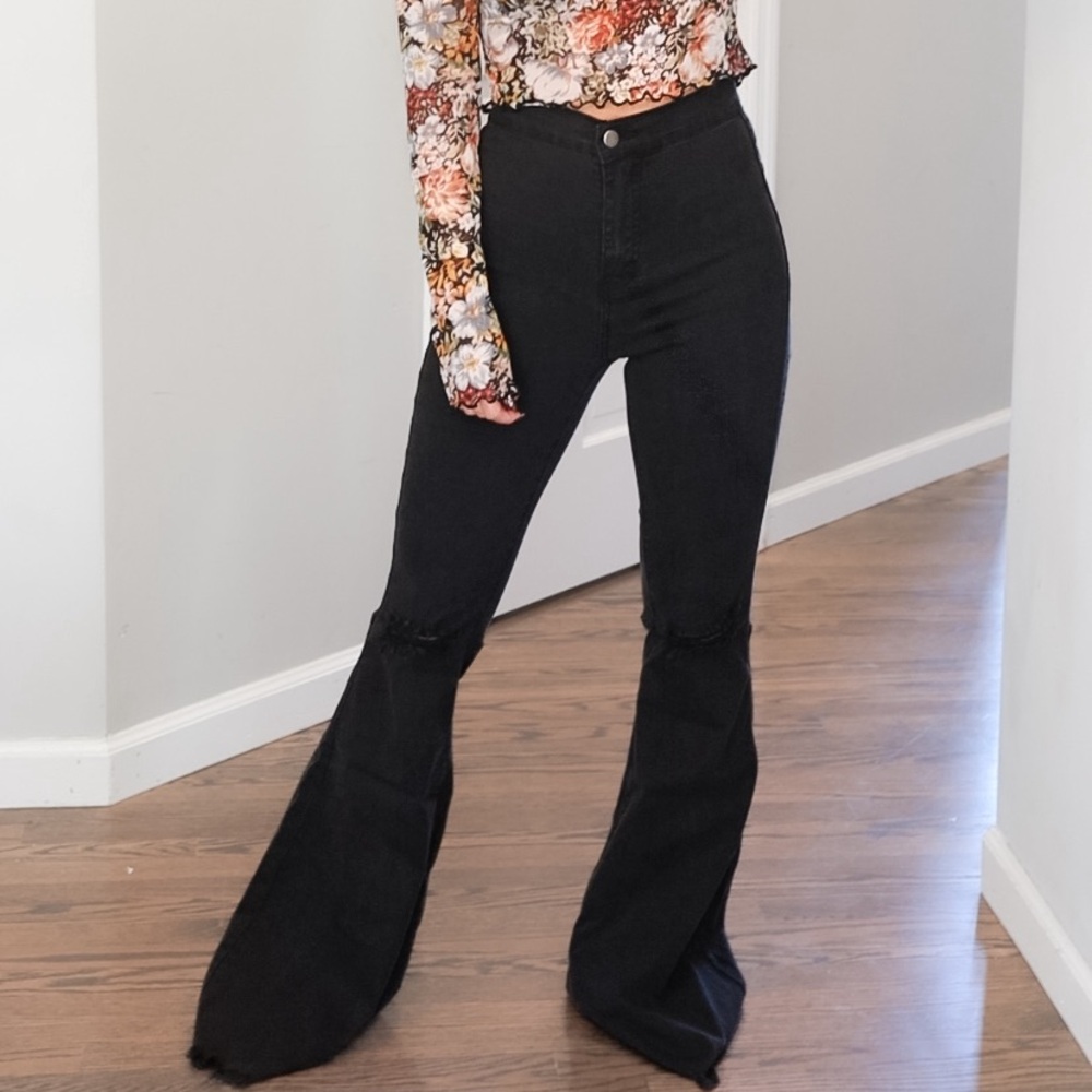 New Distressed Bell Bottom Flare Jeans